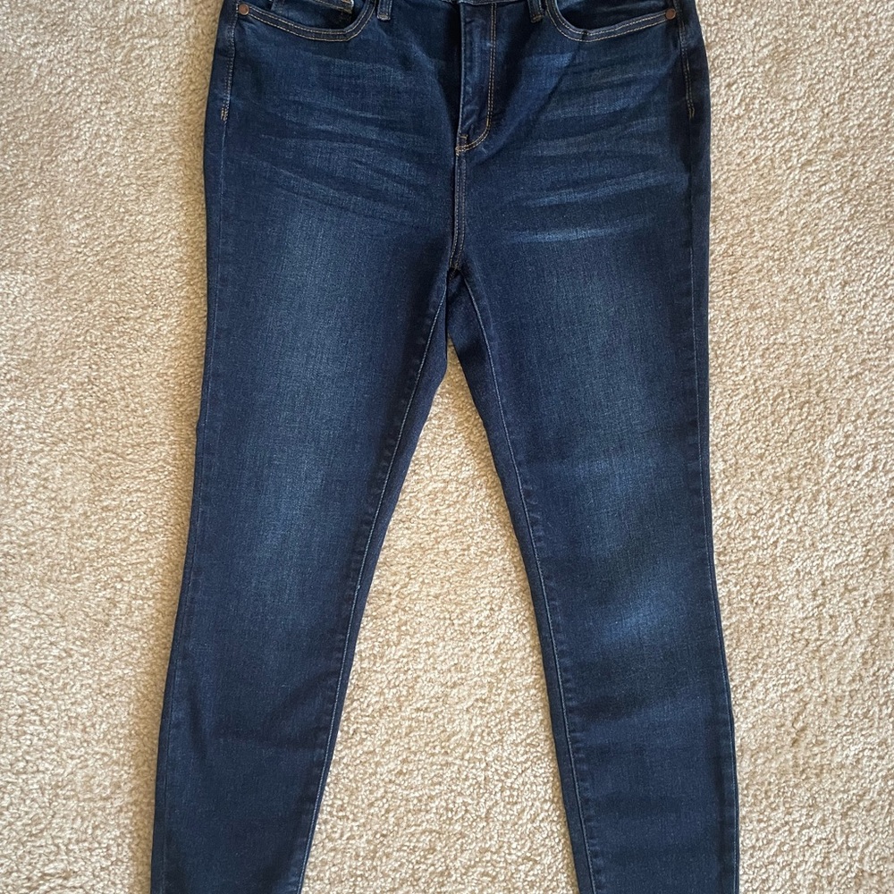 Judy Blue Skinny Jeans in Classic Blue Denim